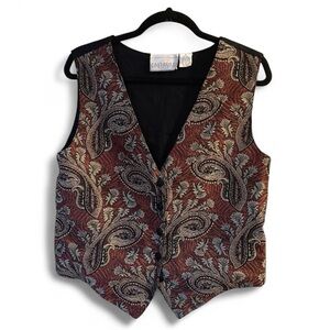 Vintage Passports Paisley Vest in Maroon, Metallic Gold, and Black Size M